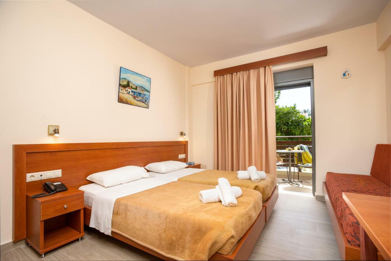 Ilyssion Holidays Hotel 伊利索斯 外观 照片
